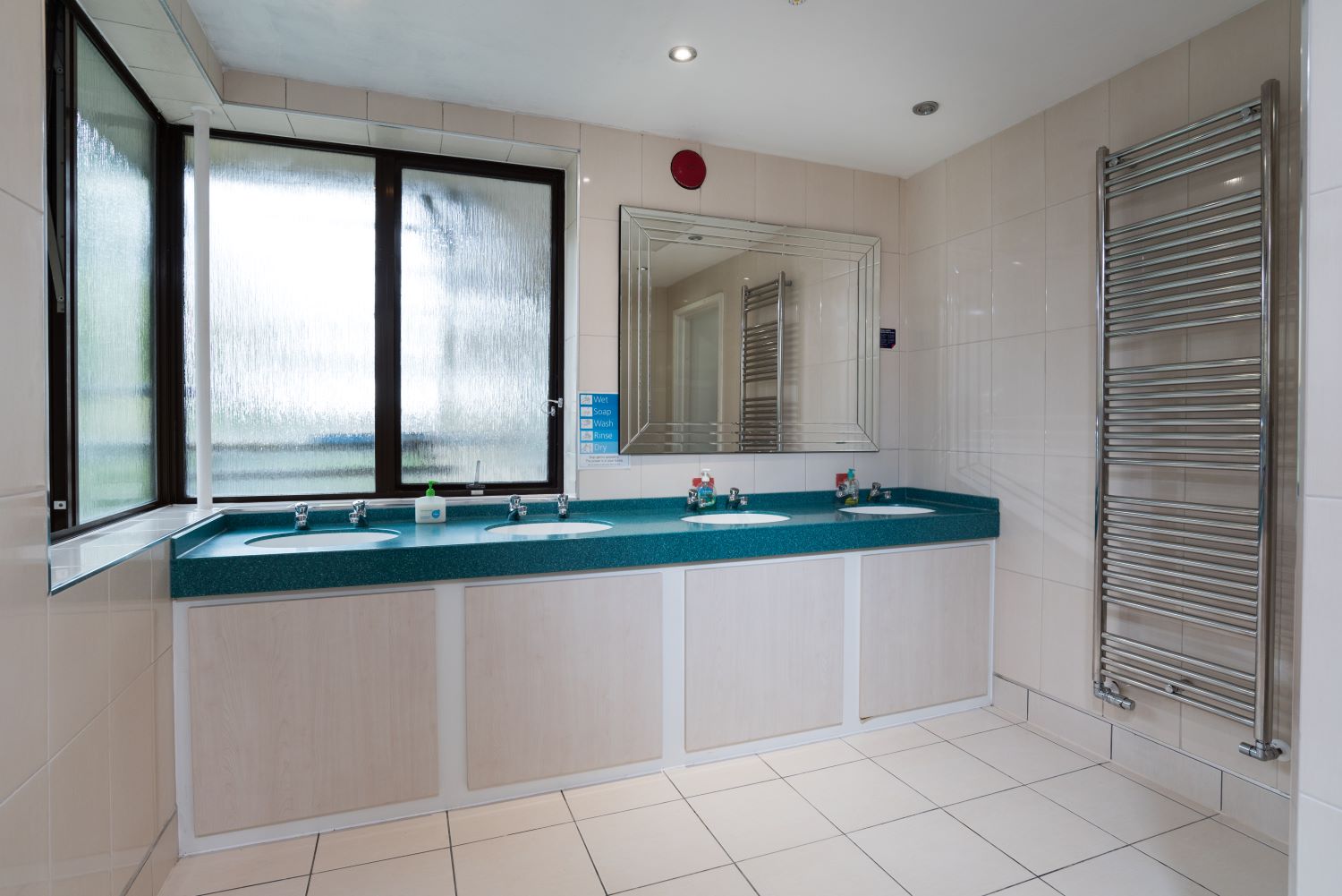 Bath bathroom 3