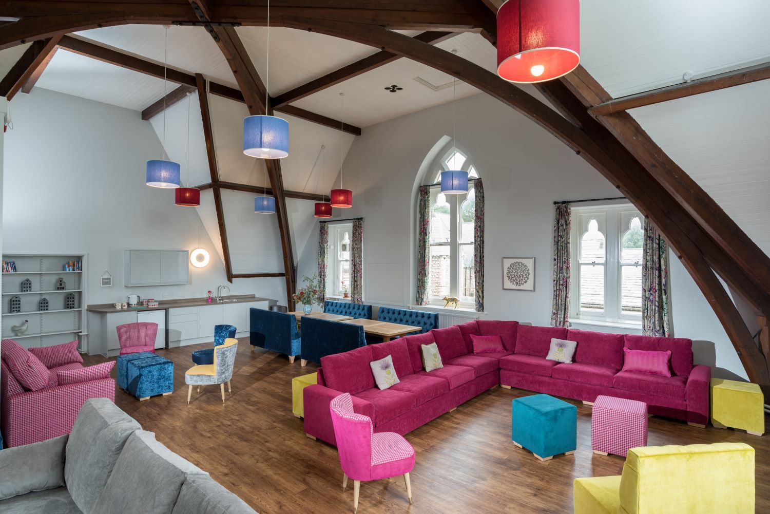 Bath common room