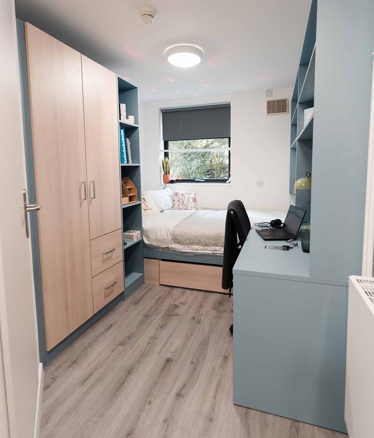 Kingston bedroom 5